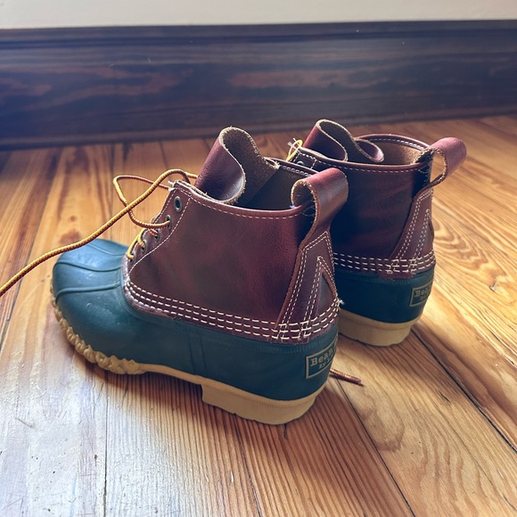 L.L.Bean Bean Boots Women’s Size 7 - Picture 3 of 4